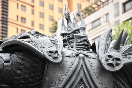 statue-3382310-1920.jpg